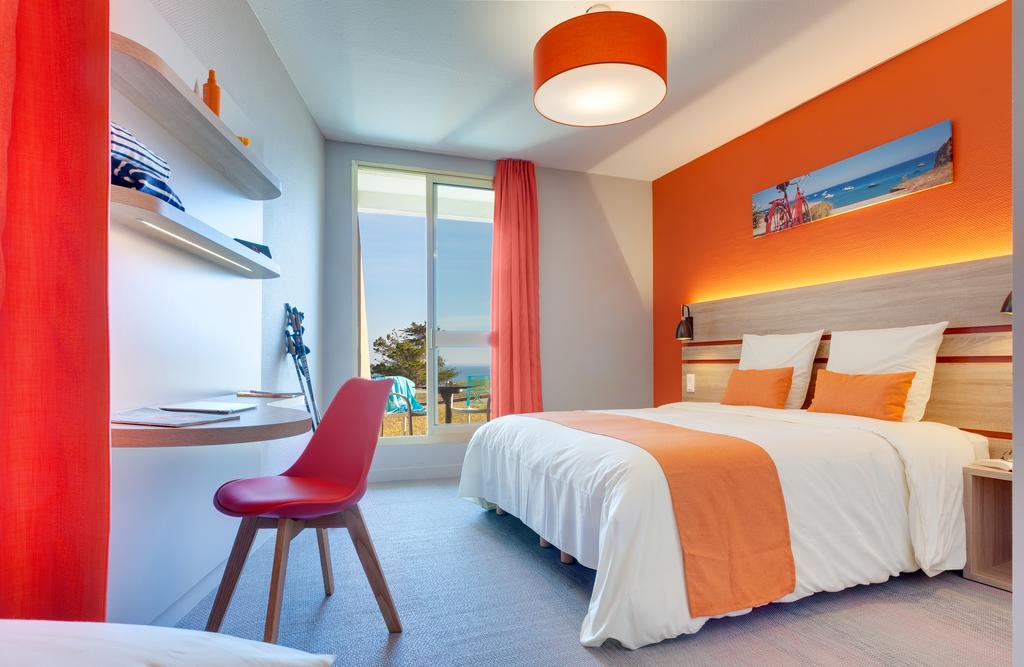 Village Vacances De Pen-Hir กามาเร-โซร์-แม ภายนอก รูปภาพ